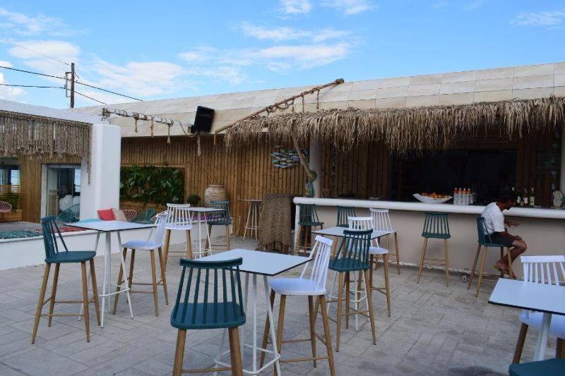 Marzi Beach And Bungalows Hotel Kokkonion Exterior photo